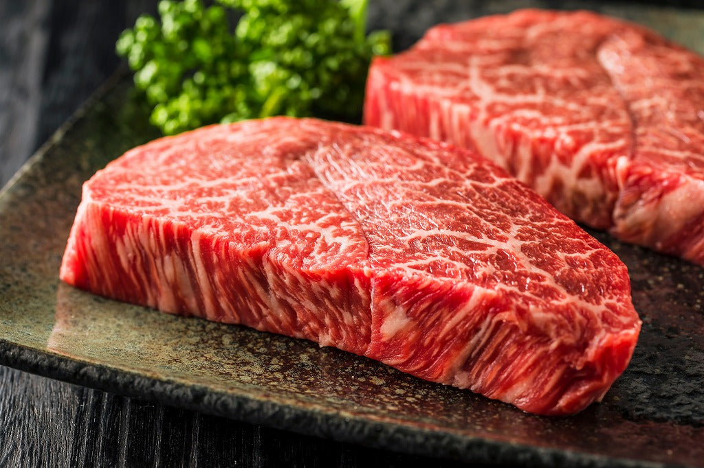 鳥取和牛ももステーキ 約300g (150g×2)